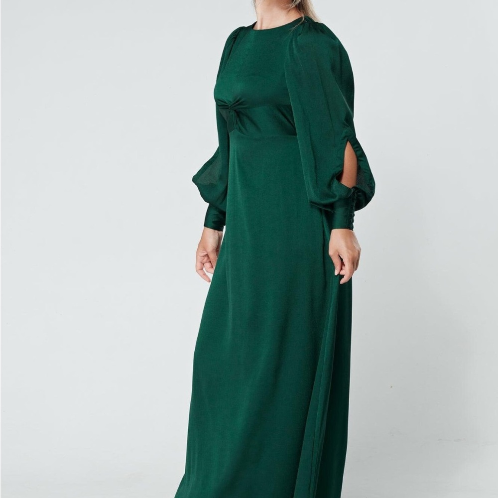 Emerald Green Bishop Sleeve Gown for Weddings - Picture 2 of 8